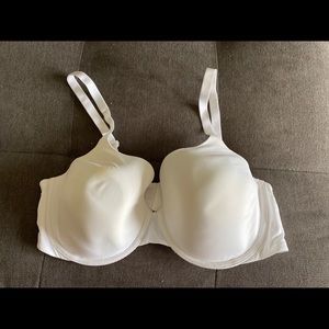 VS Tshirt Lightly Lined Full Cover 40DD SEE DESCR